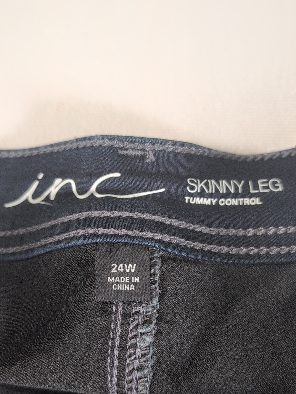 INC Skinny Leg Tummy Control Dark Wash Jeans Size 24W - Picture 3 of 10